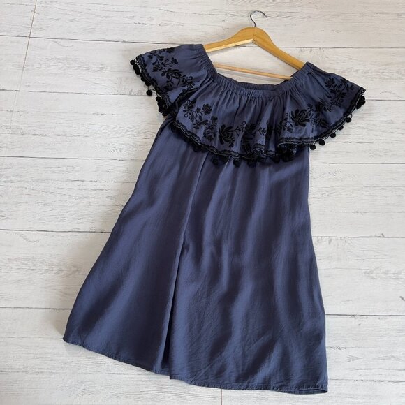 Umgee Dress Womens Size Medium Navy and Black Off the Shoulder Pom Poms Mini - Picture 2 of 14